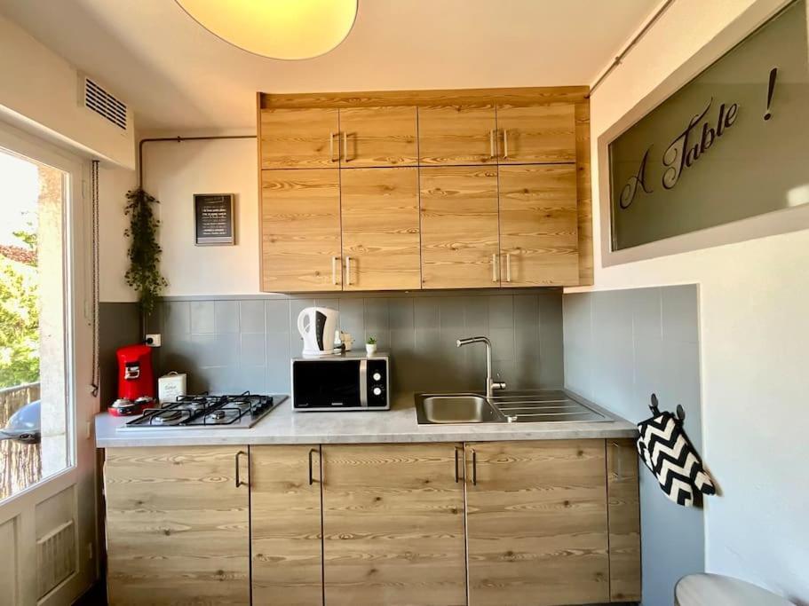 Epicea, Bel Appartement Avec Balcon Au Centre Ville Gerardmer Bagian luar foto